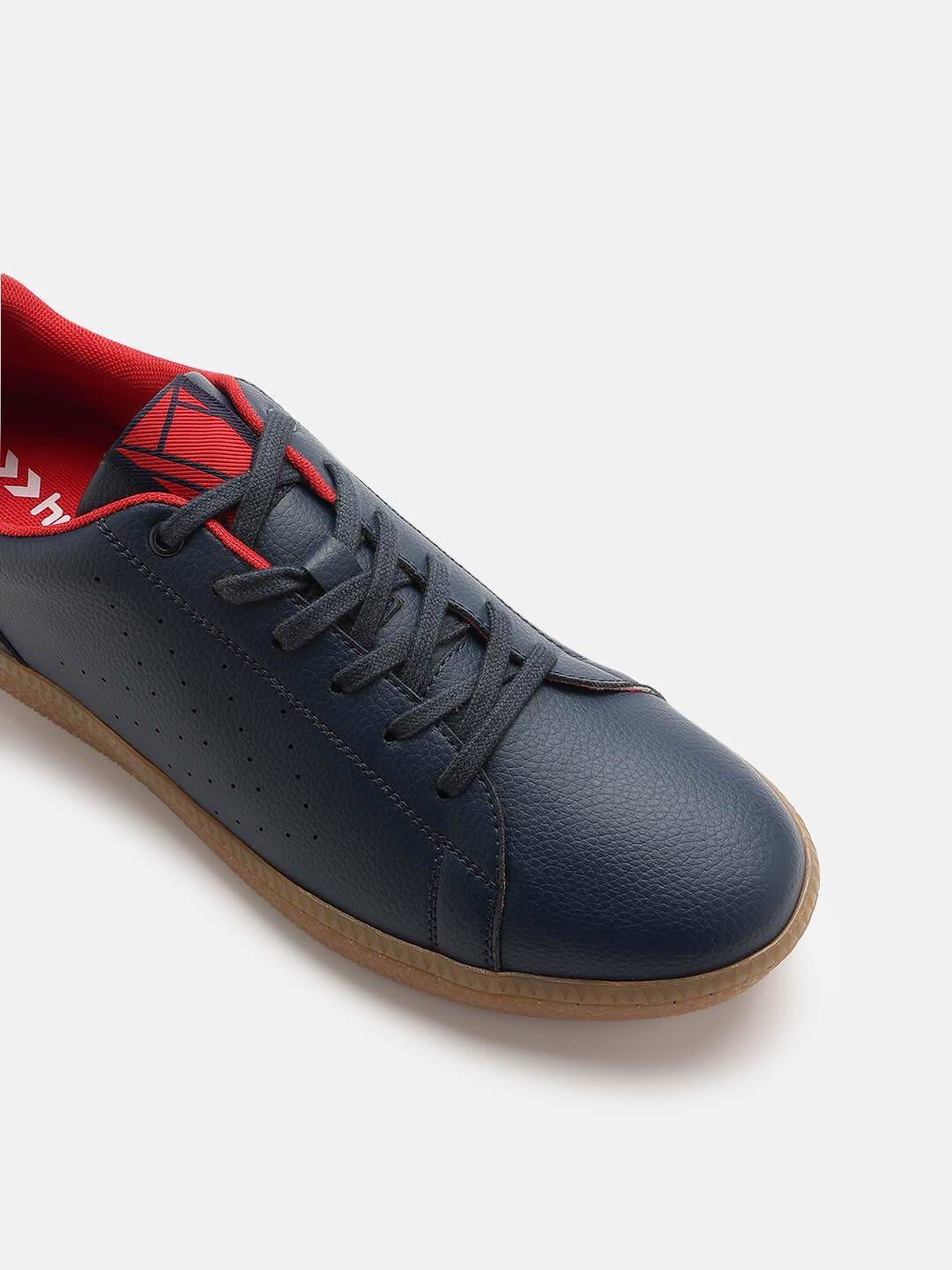 Classic Pinnacle Men Casual Lace-up Sneaker - Hummel India