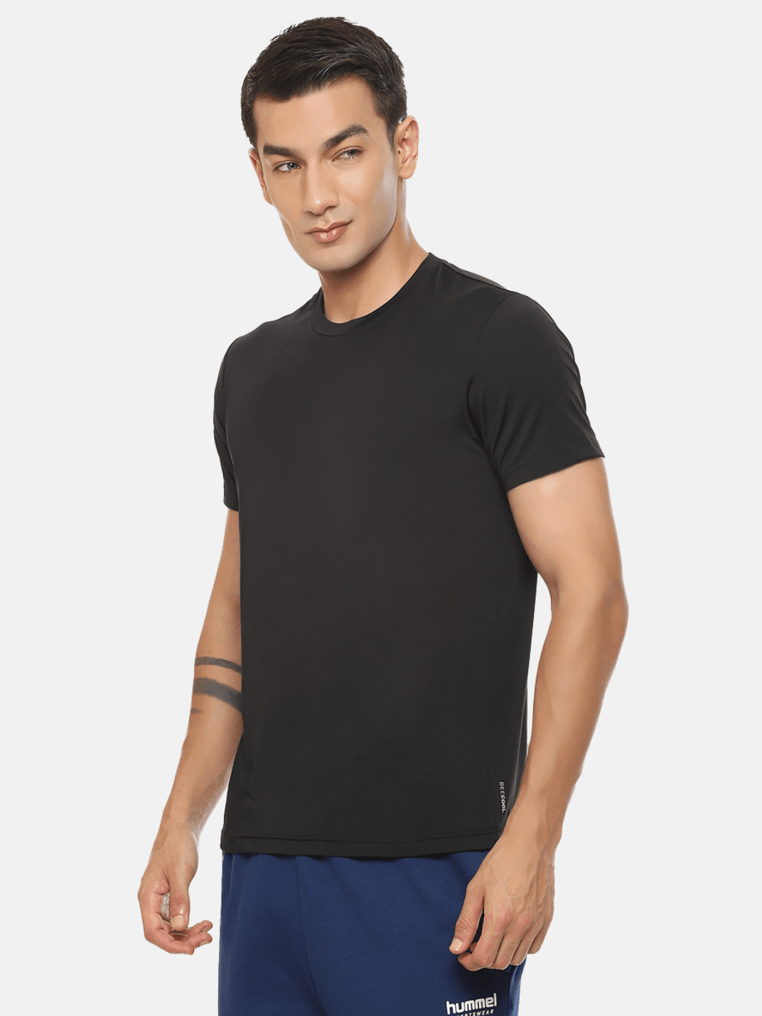 Hummel Genise Men Black Poly T-Shirt - Hummel India