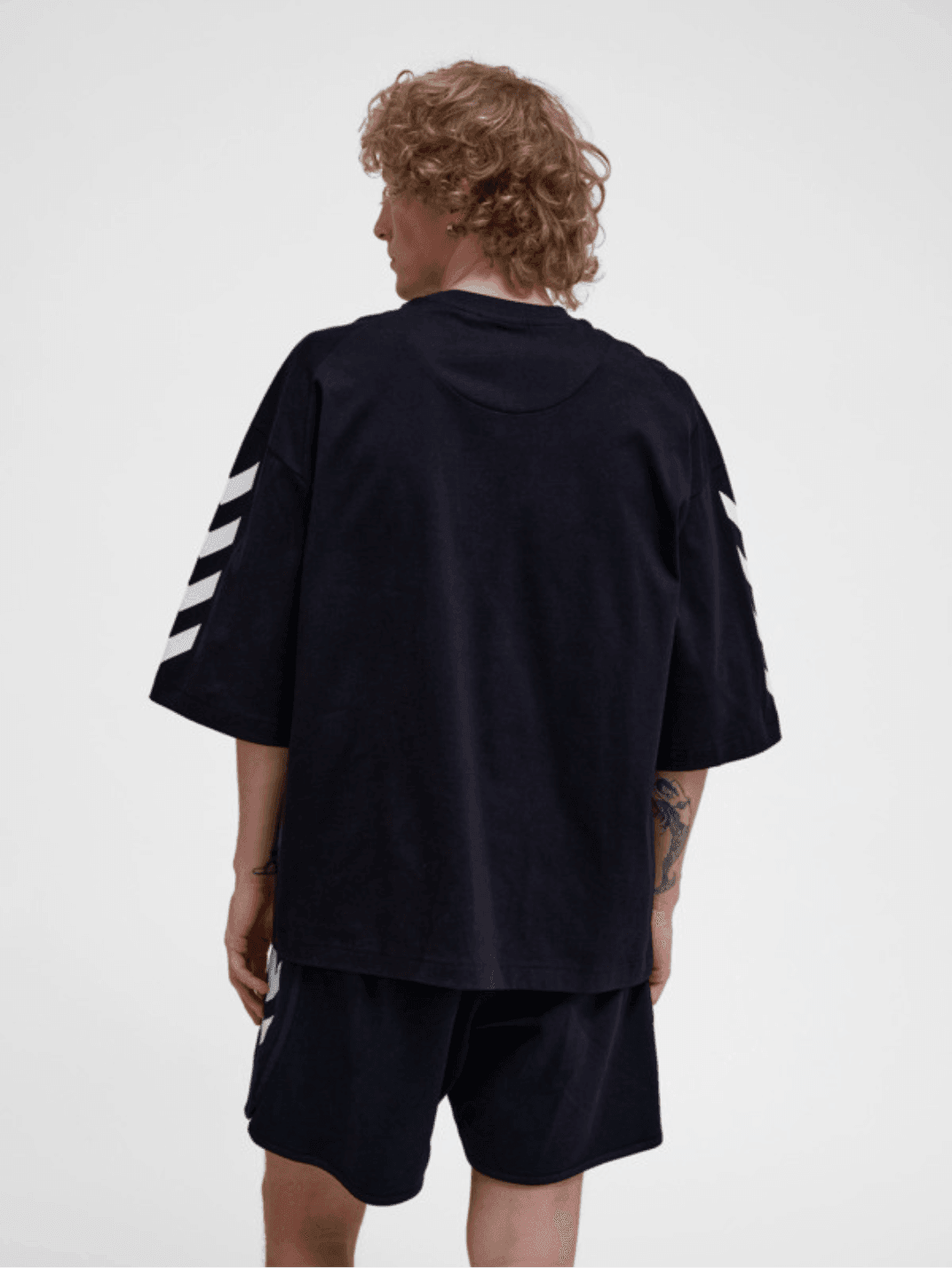 Oversized Willy T-Shirt Sw - Hummel India