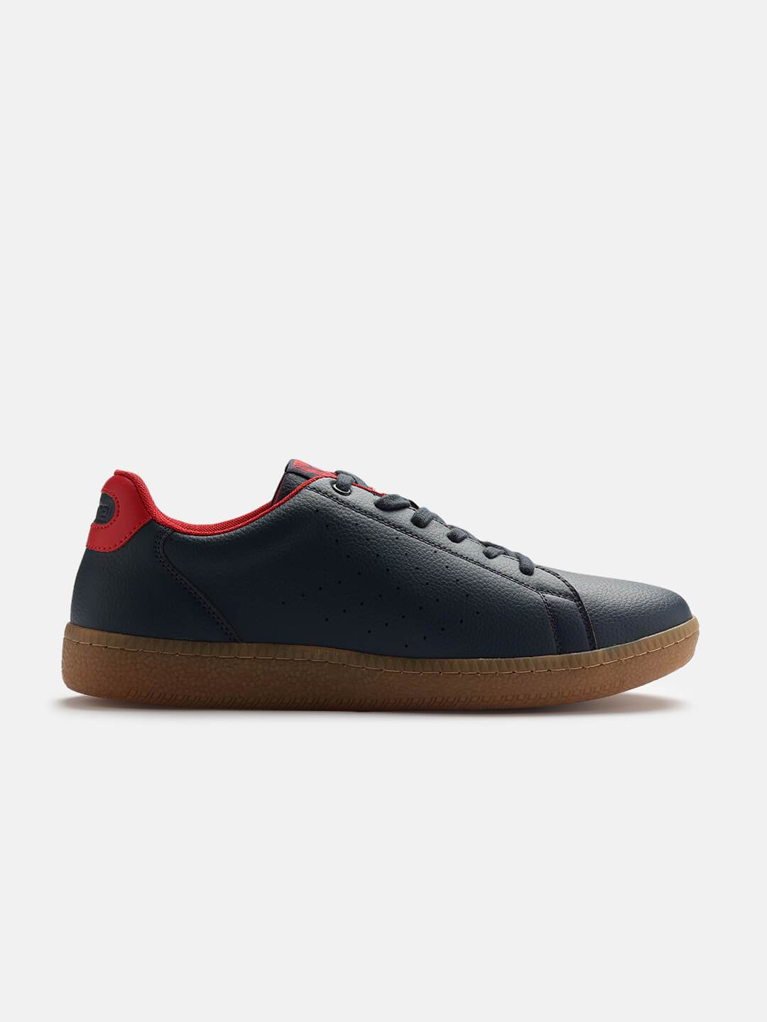 Classic Pinnacle Men Casual Lace-up Sneaker - Hummel India