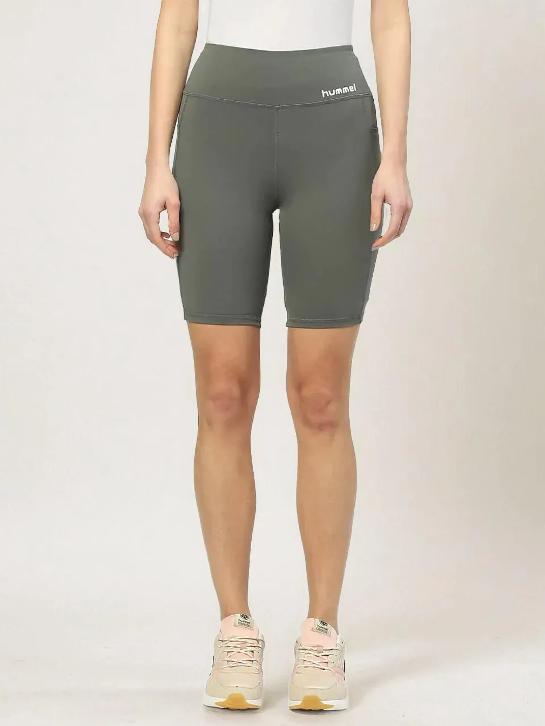 Scarlet Solid Slim fit Polyester Cycling Shorts for Women Comfortable