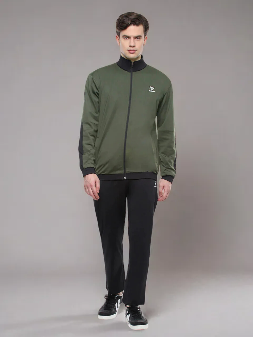 Olive sweatsuit 2025