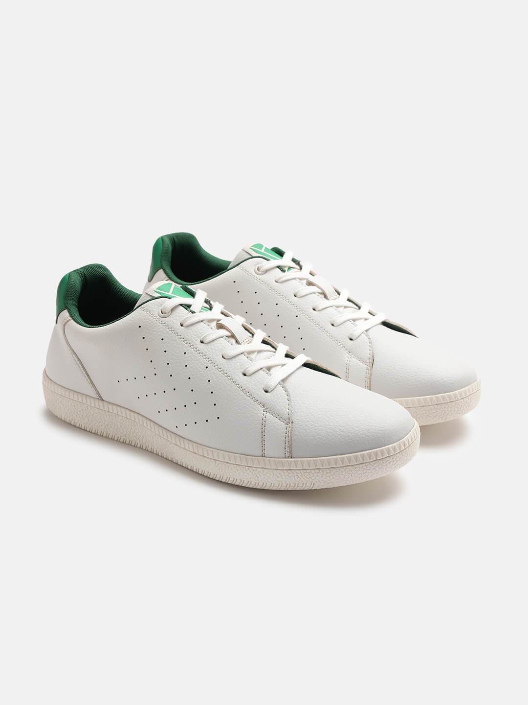 Classic Pinnacle Men Casual Lace-up Sneaker - Hummel India