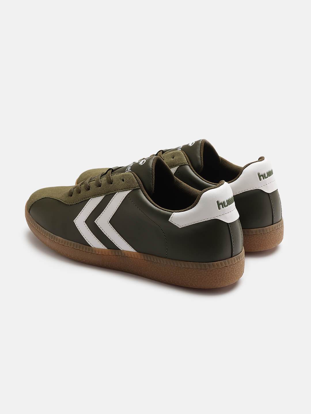 Classic Triumph Men Casual Lace-up Sneaker - Hummel India