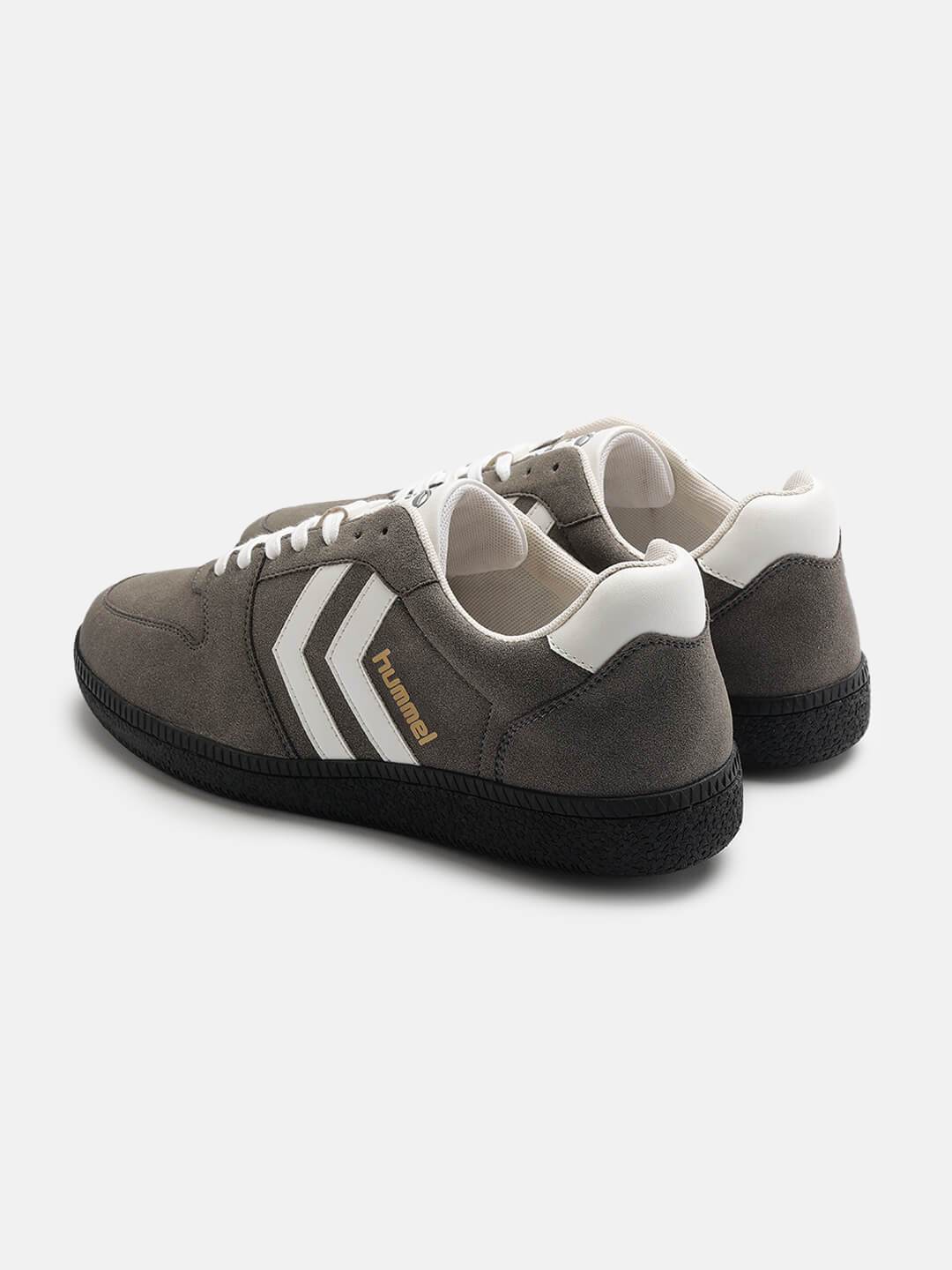 Classic Verve Men Casual Suede Lace-up Sneaker - Hummel India