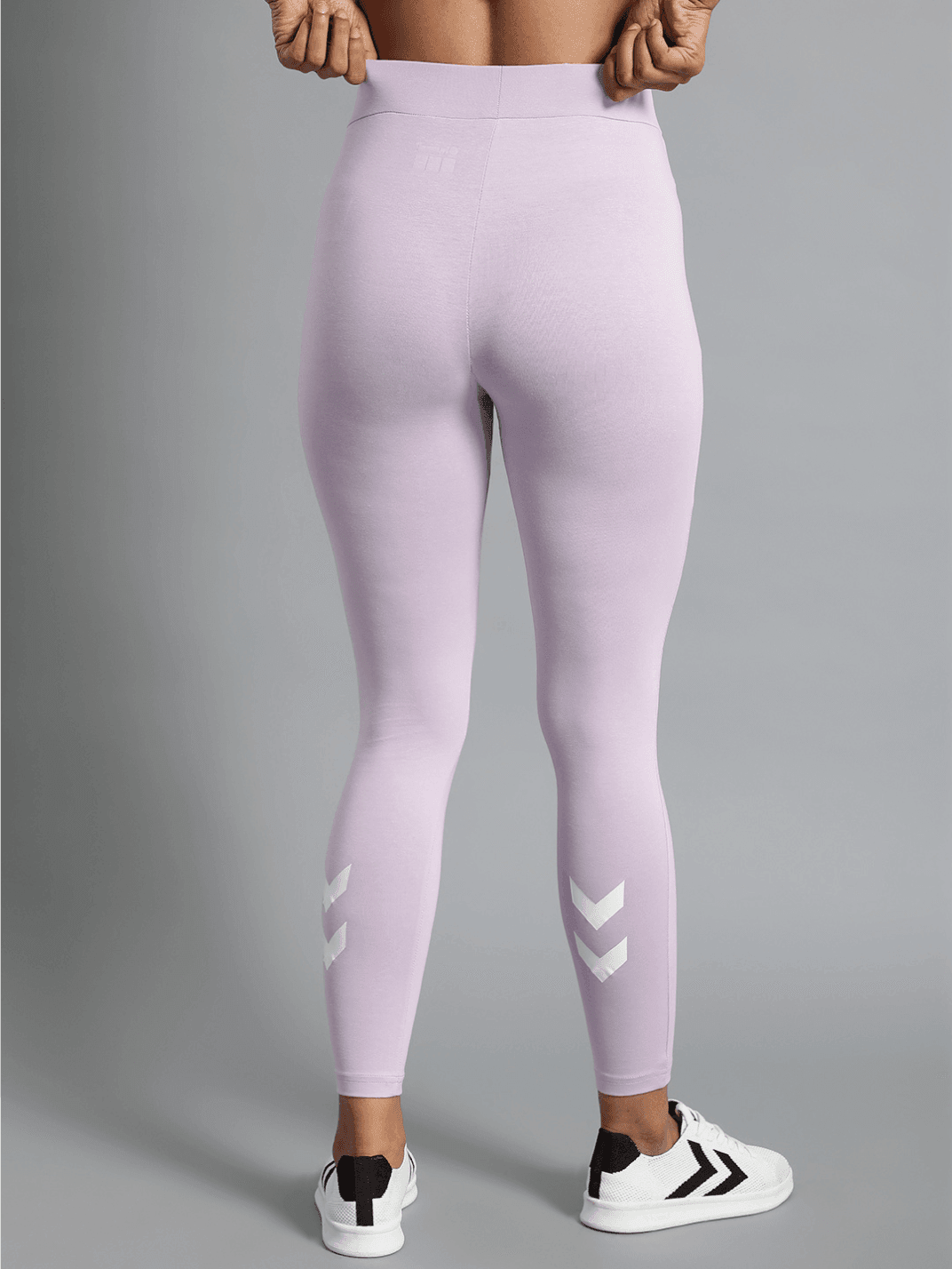 Daily Slim Fit Cotton Elastane Tights - Hummel India