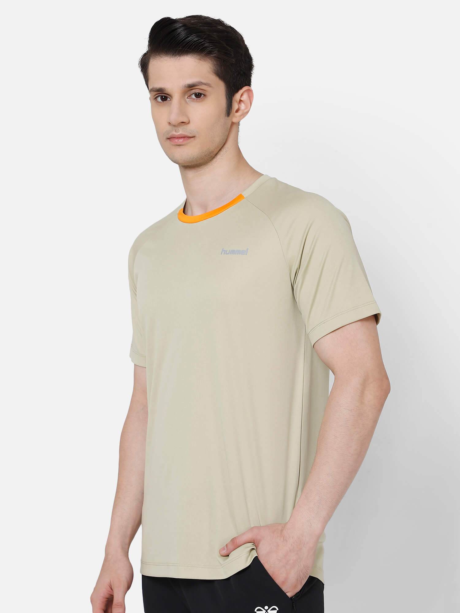 Jish Polyester T-Shirt - Hummel India