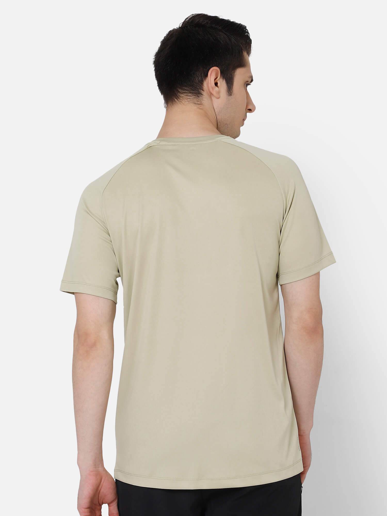 Jish Polyester T-Shirt - Hummel India