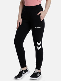 Sandra Cotton Tapered Pant - Hummel India