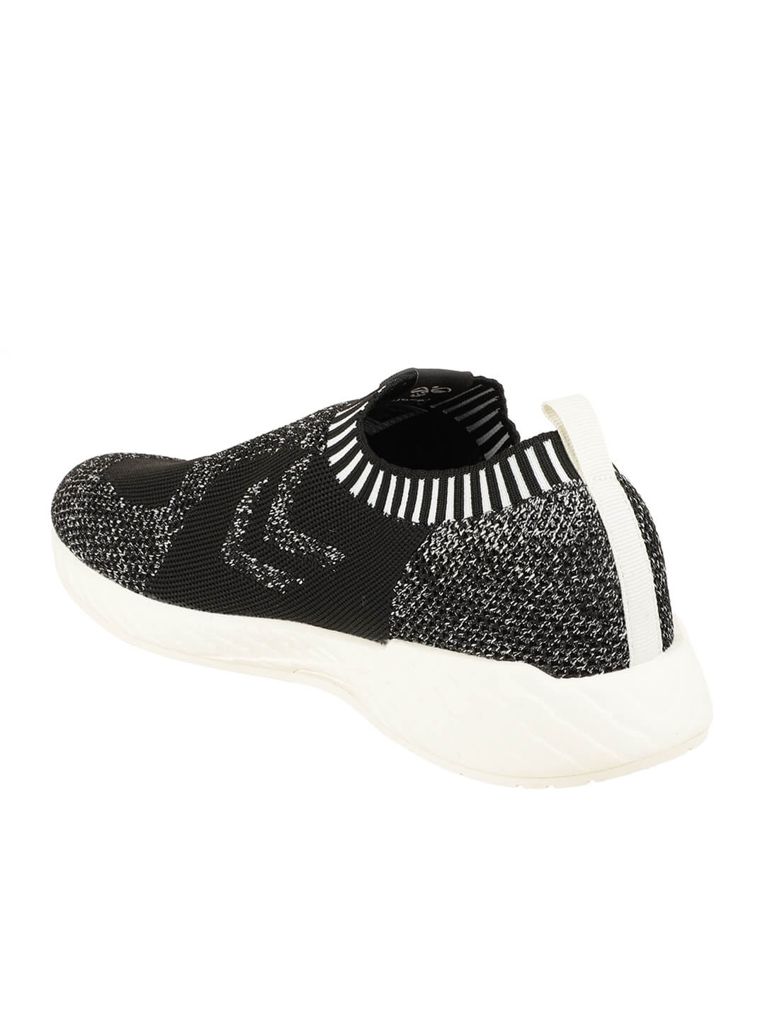 Zion Legend Seamles Black Slip-Ons for Unisex