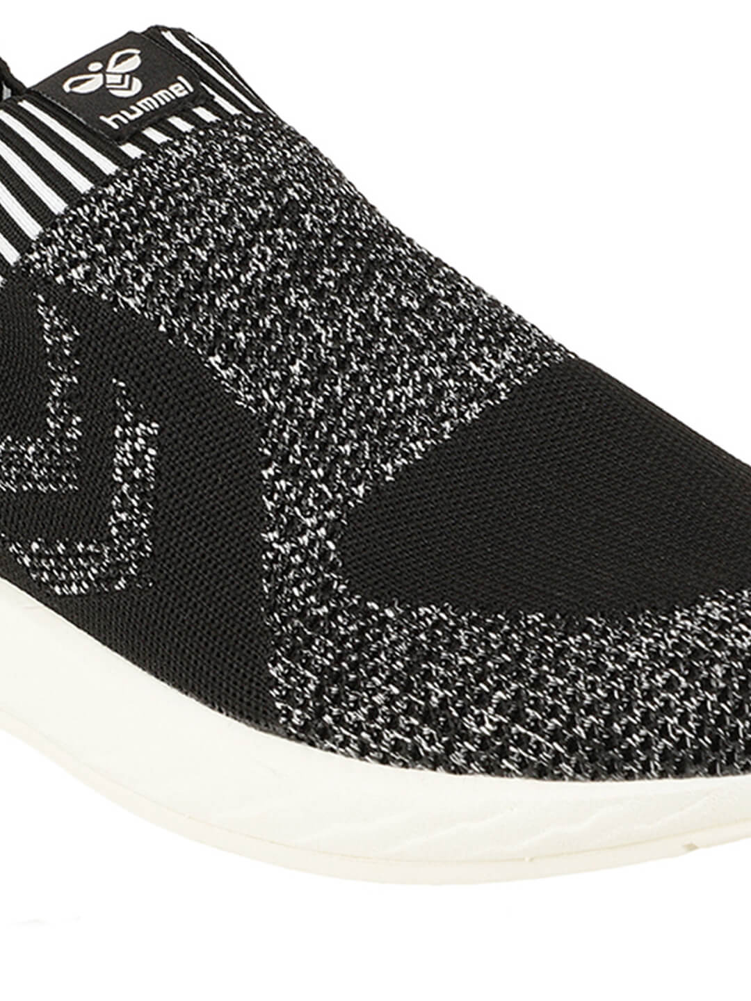 Zion Legend Seamles Black Slip-Ons for Unisex