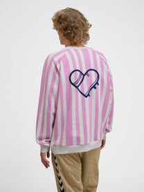 Loose Crewneck Soccer Love