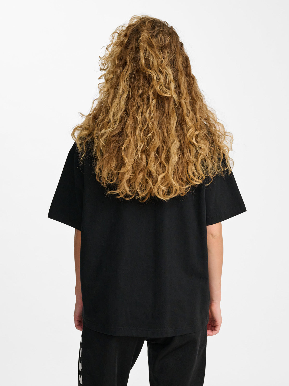 Loose Whistle T-Shirt | Oversized Casual – Hummel India