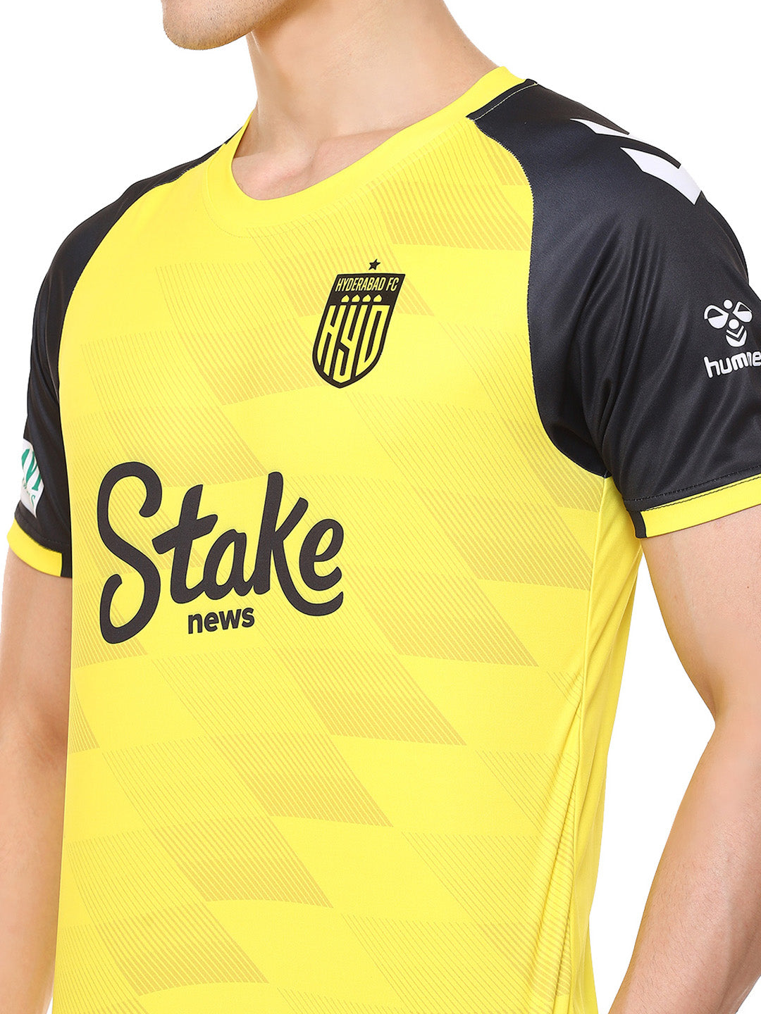 Football club with yellow hot sale jersey