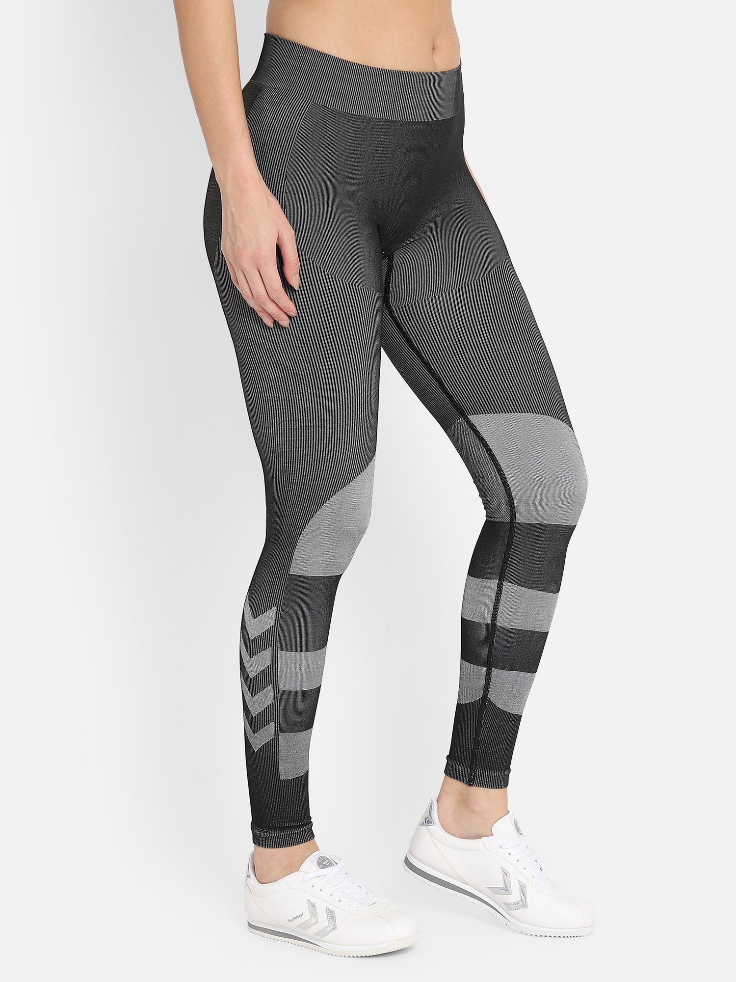 Buy Women Striped Ankle-Length Tights Online at Best Prices in India -  JioMart.