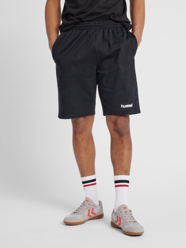 Go Men Cotton Black Bermuda Short – Hummel India