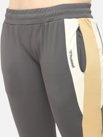 Hummel Christy Women Polyester Grey Tapered Training Pant